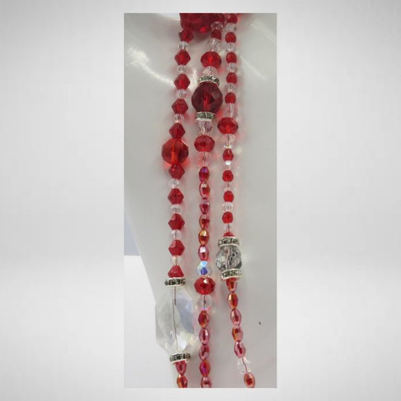 PRINCESS IN RED Beaded Jewelry Set - Picture 4 of 6